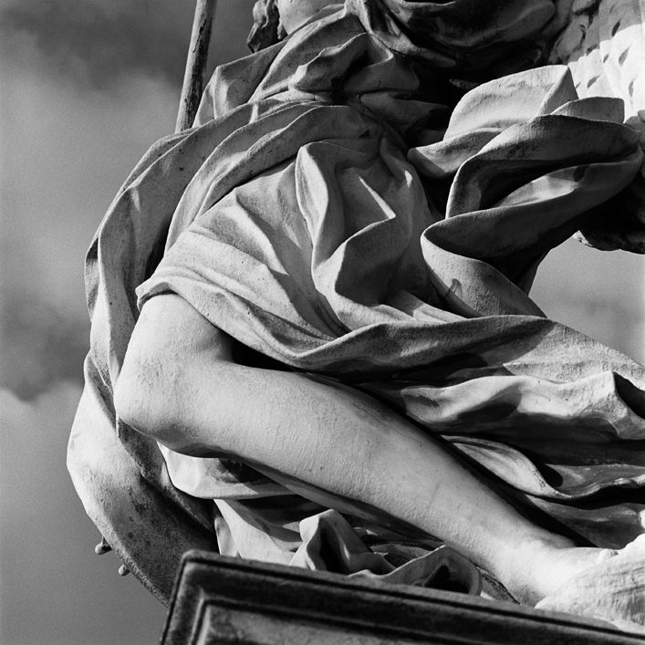 © Hélène Binet 'Levitation 03 - Ponte Sant'Angelo, Rome (Sculptures by Gian Lorenzo Bernini )' courtesy ammann//gallery