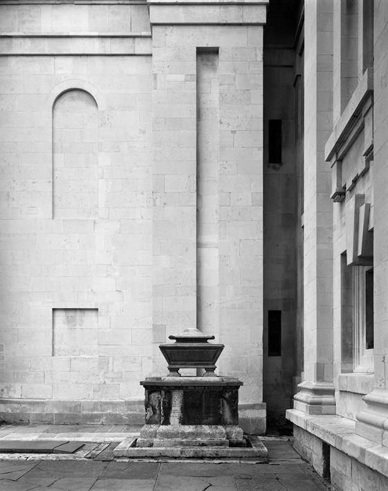 © Hélène Binet 'St Alfege in Greenwich 03' Architecture by Nicholas Hawksmoor courtesy ammann//gallery
