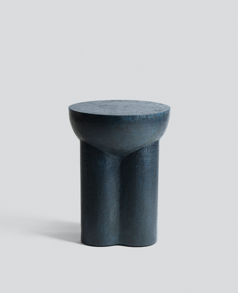 © Carsten Lemme Mayan Blue sidetable courtesy ammanngallery