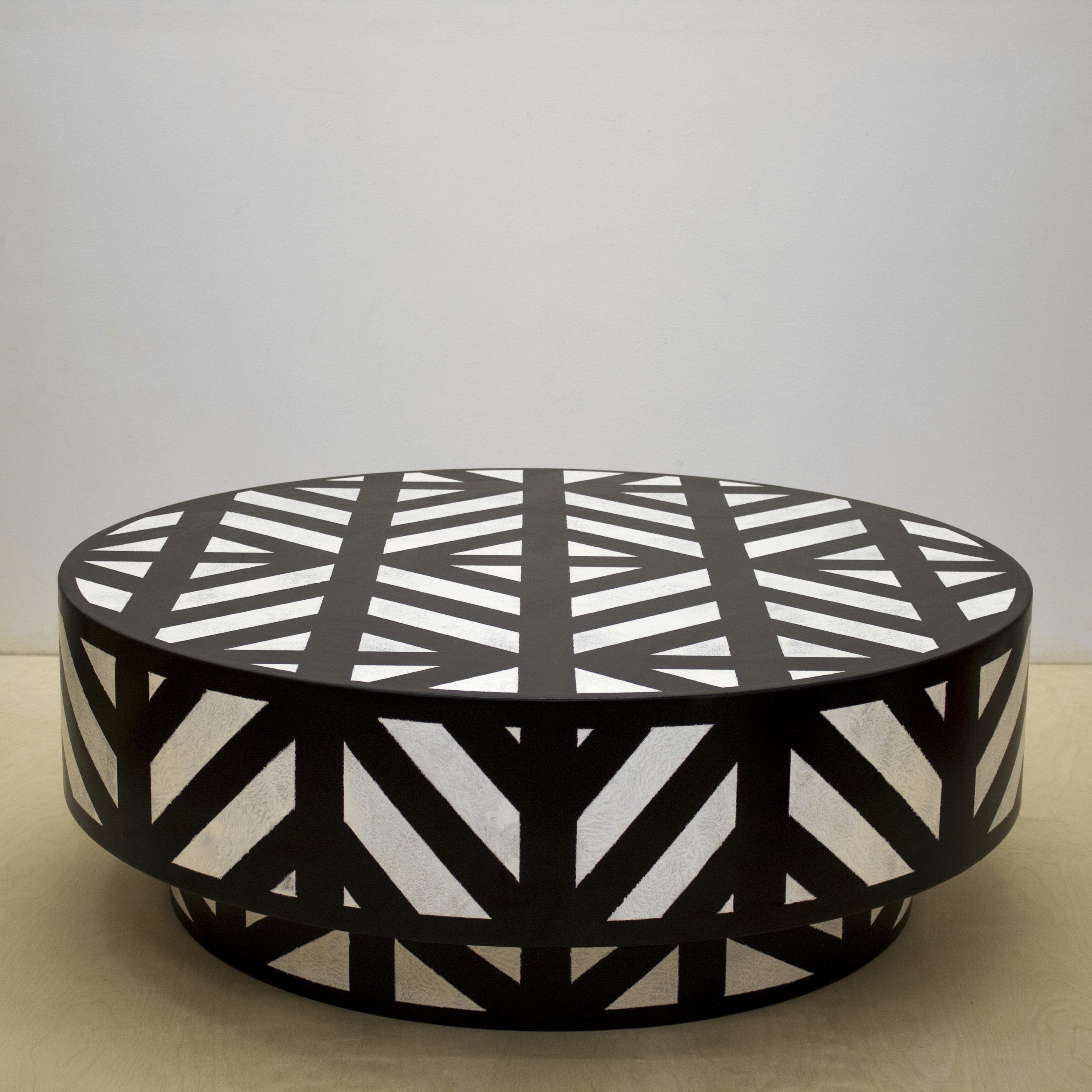© Richard Woods 'Tudor Bench / Sidetable' courtesy ammann//gallery
