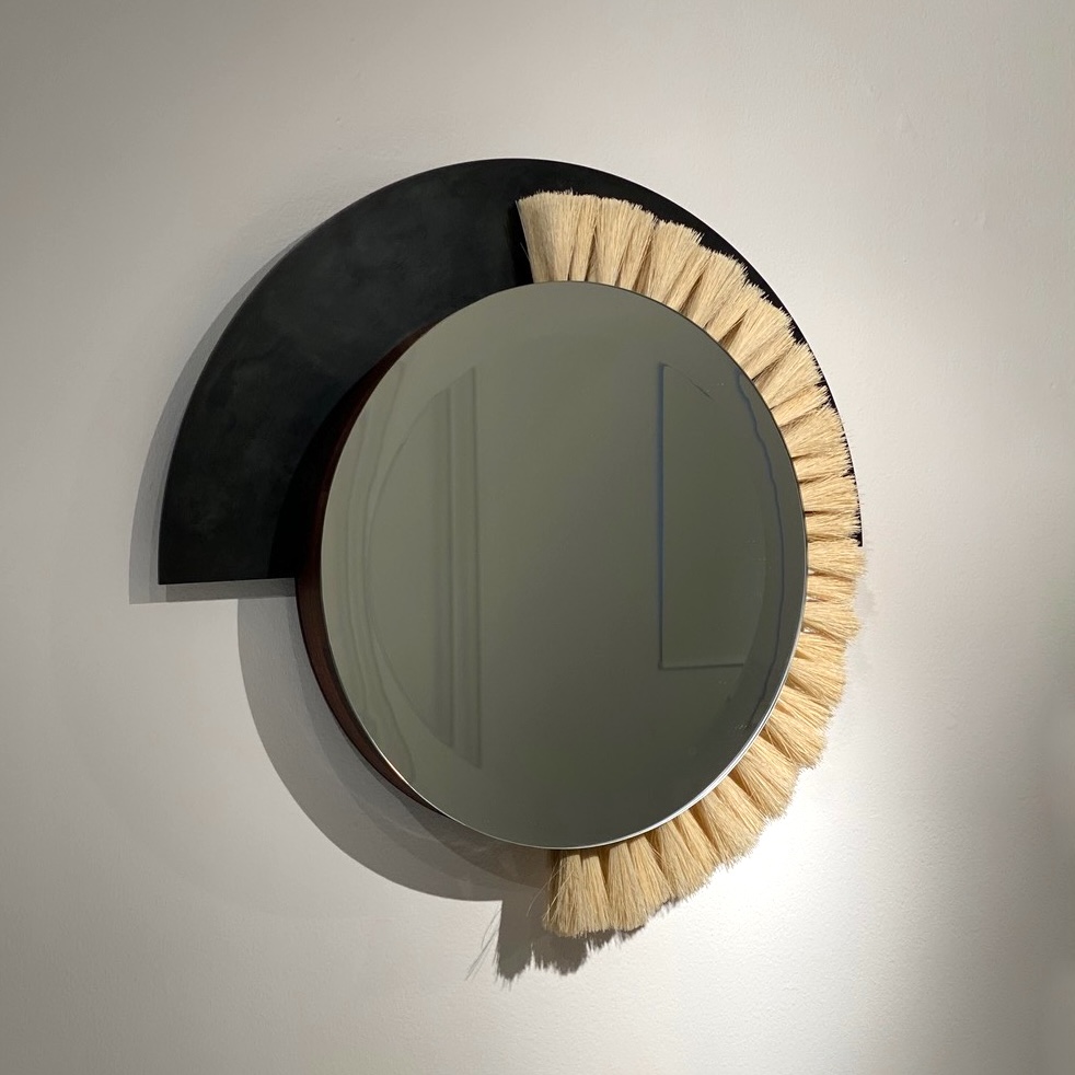 © Ad Hoc 'ROOTS Mirror beige' courtesy ammann//gallery