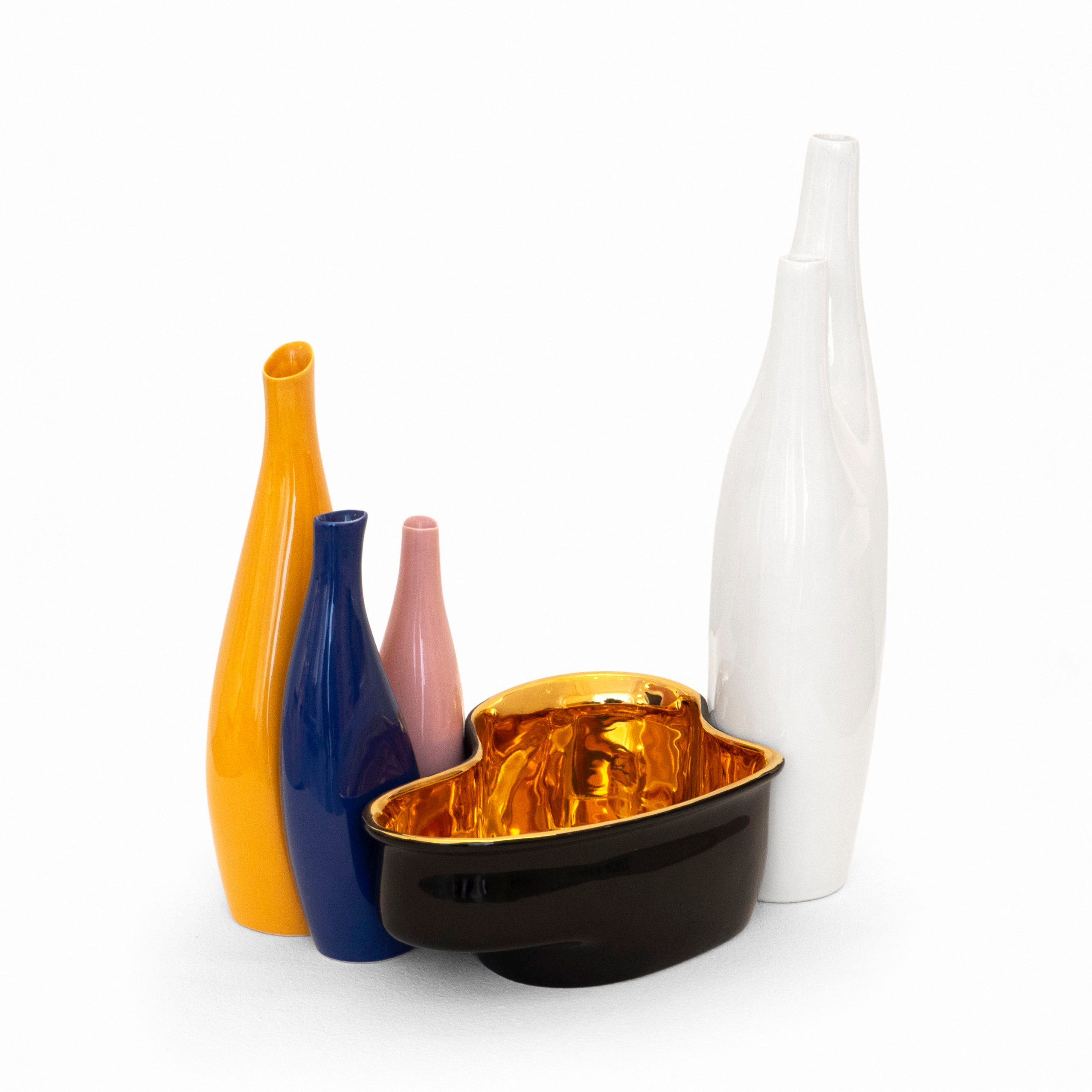 © Alessandro Mendini for Alchimia 'Family Vase, Collection Ollo' courtesy ammann//gallery