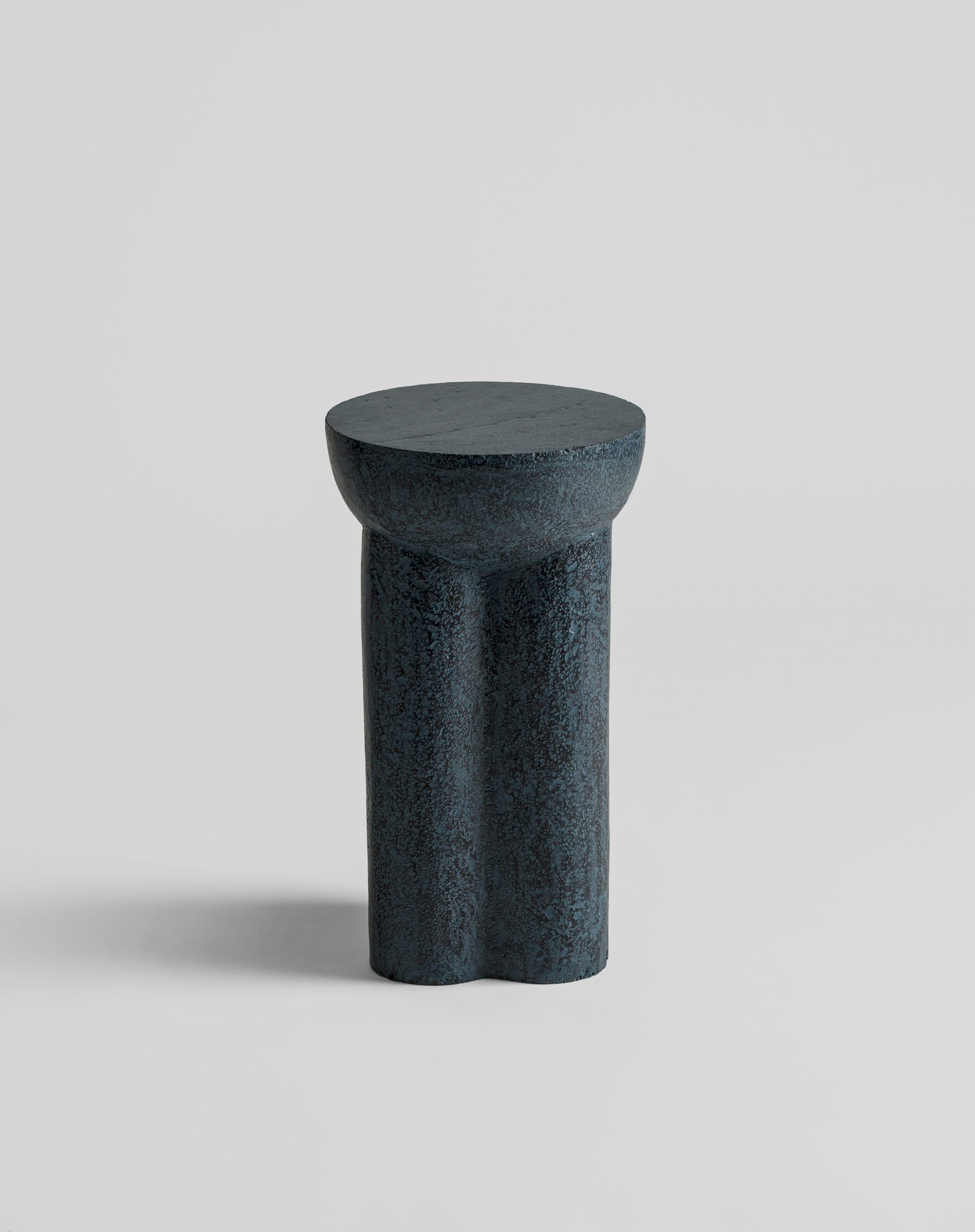 © Carsten Lemme Mayan Blue midi courtesy ammanngallery