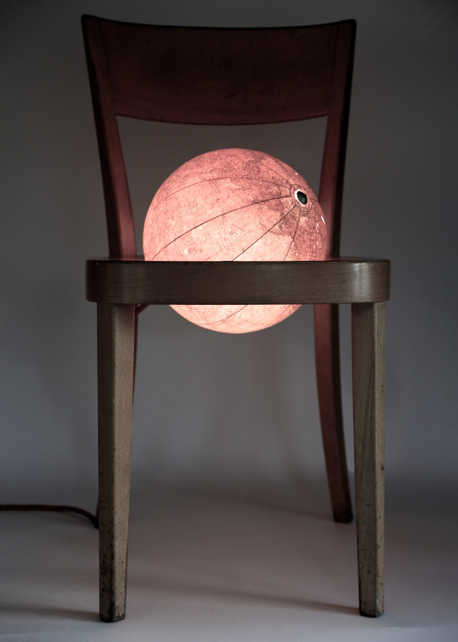 © Florian Borkenhagen 'Weltenbrüterstuhl' courtesy ammann//gallery