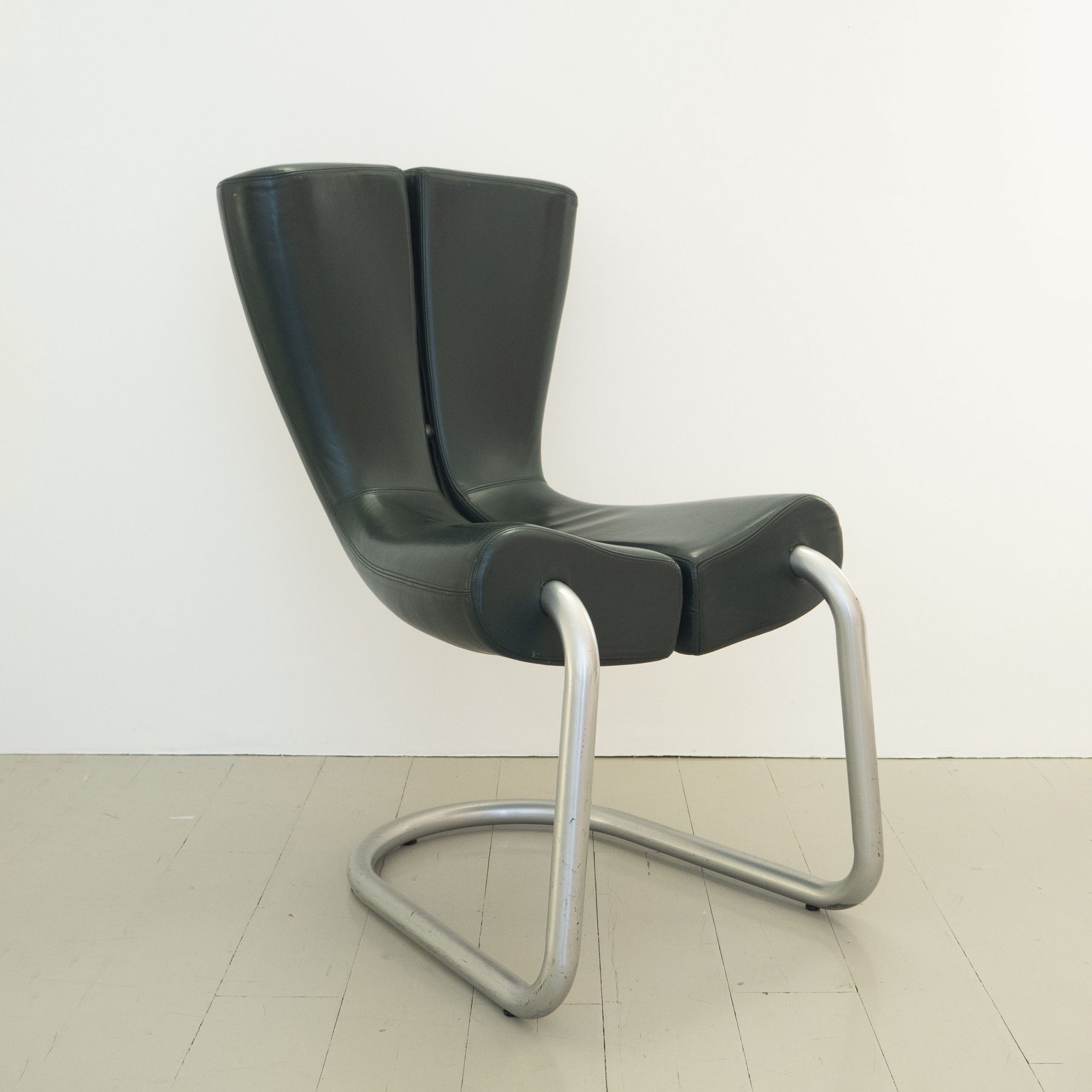 © Marc Newson 'Komed Chair' courtesy ammann//gallery