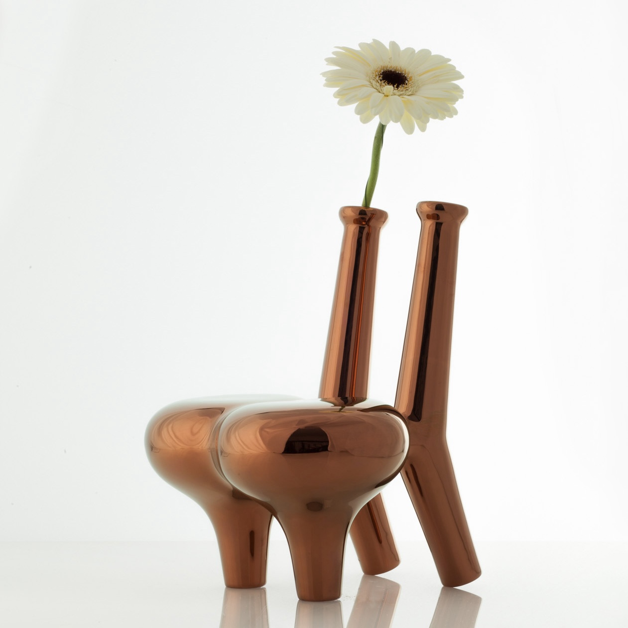 © Satyendra Pakhalé 'Mini Flower Offering Chair, Rame' courtesy ammann//gallery