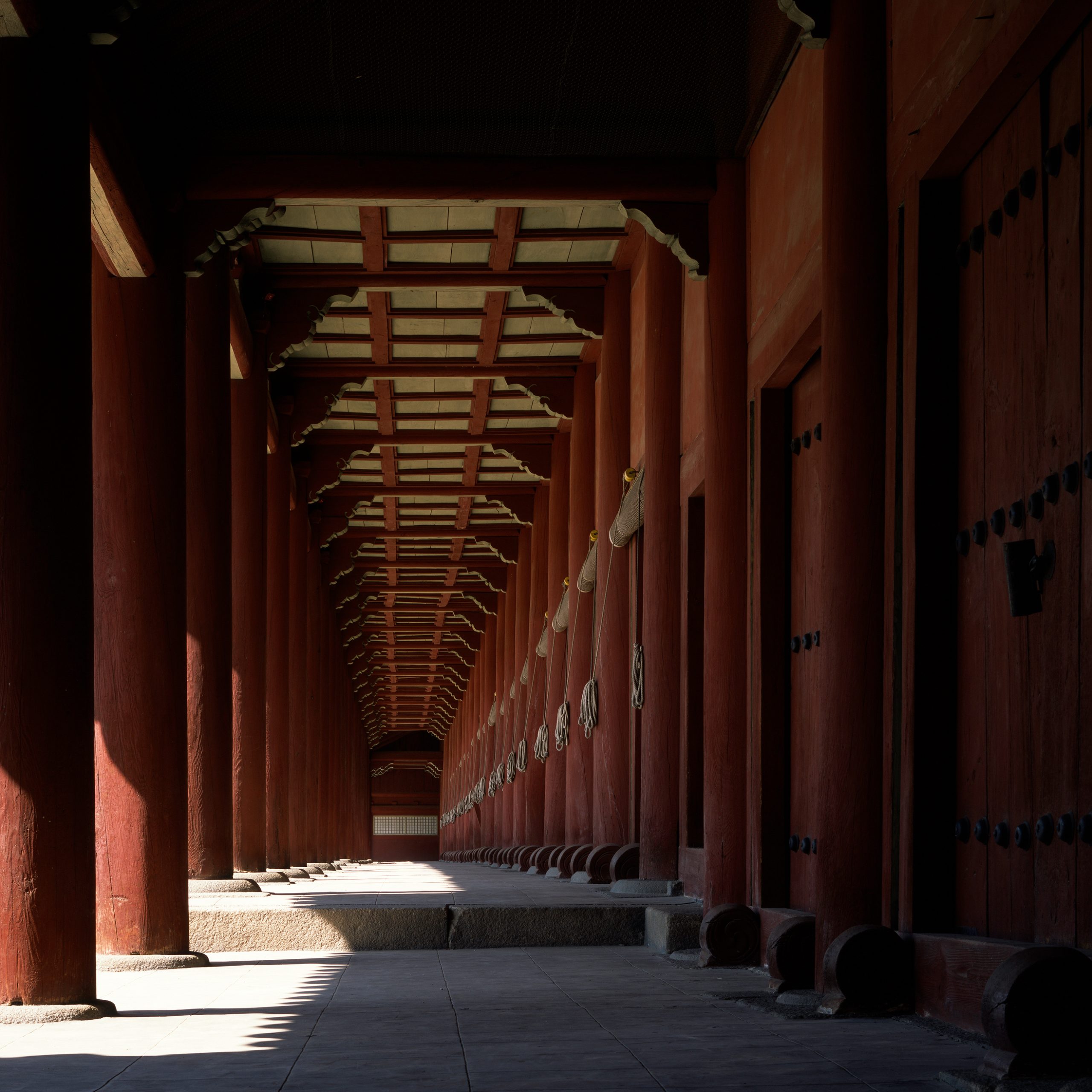 © Hélène Binet 'Jongmyo' courtesy ammann//gallery