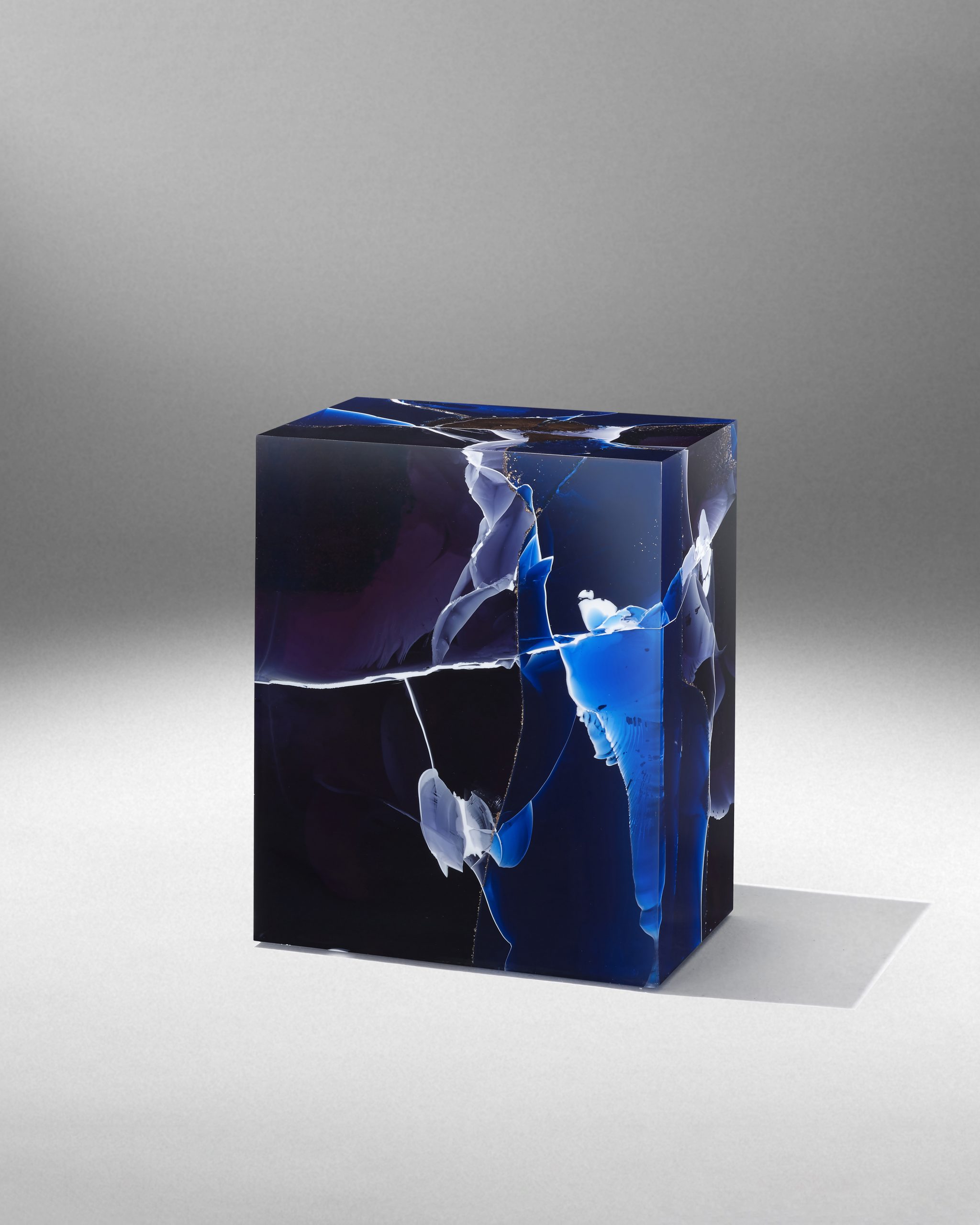 © Studio Nucleo LAPISLAZULI Stone Fossil 04 courtesy ammann//gallery